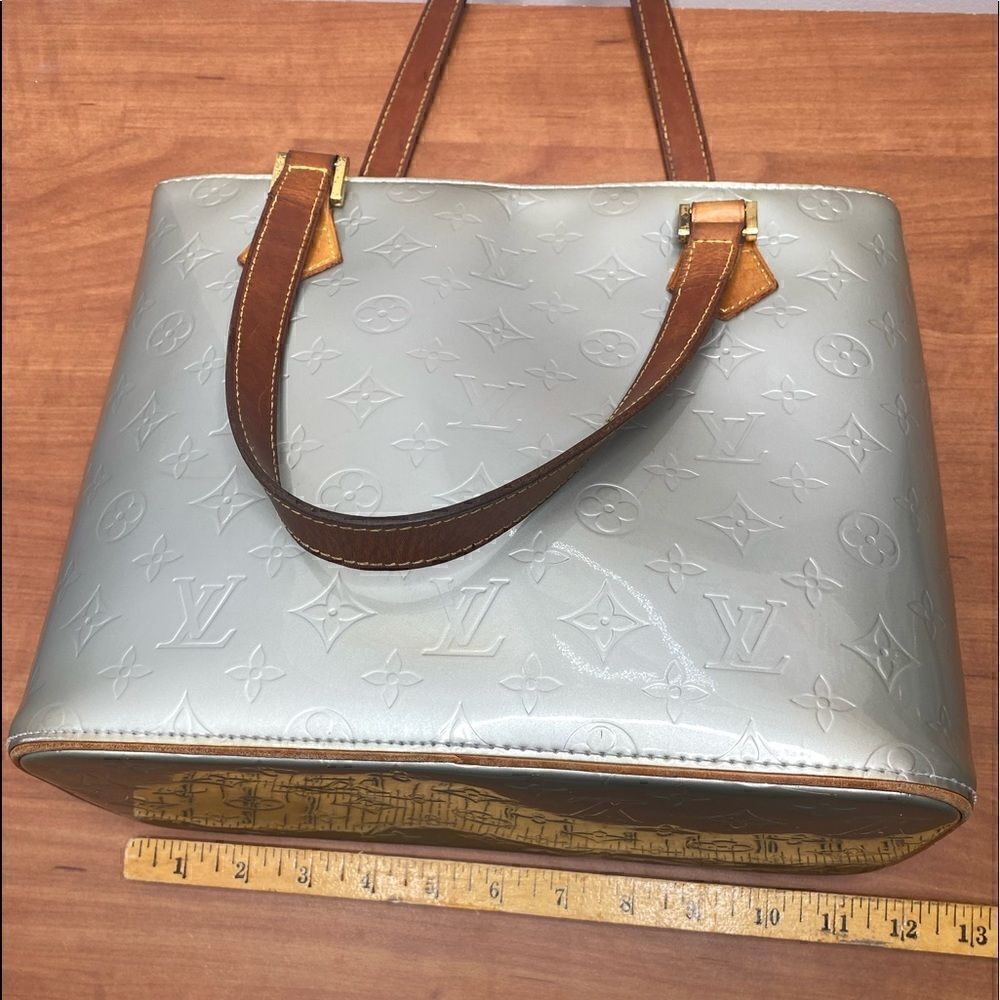 Louis Vuitton Houston Vernis Silver Leather shoulder bag vintage Authenticated - Picture 13 of 16